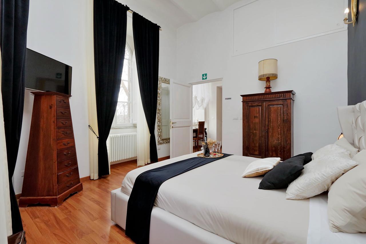 Dolce Casa Colosseo Рим Екстериор снимка