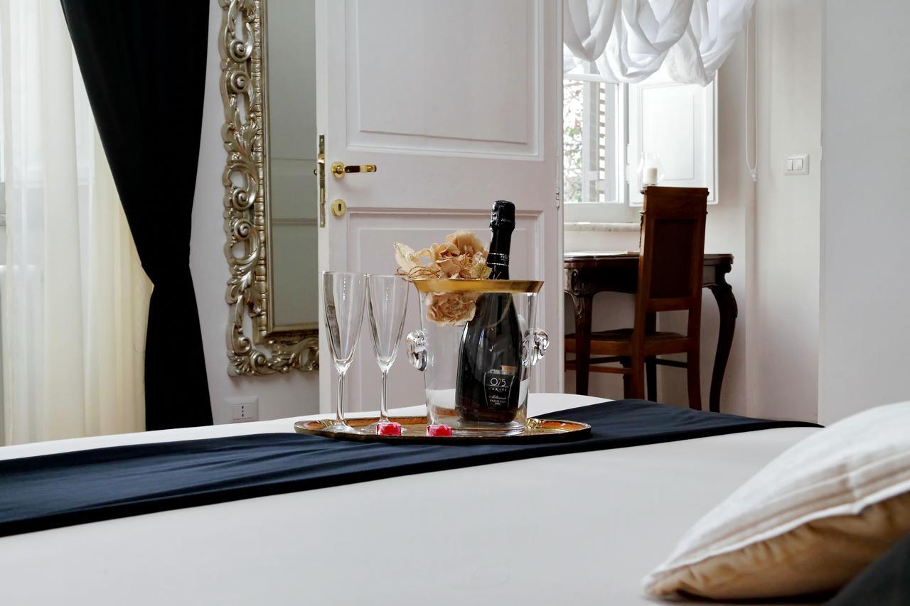Dolce Casa Colosseo Рим Екстериор снимка