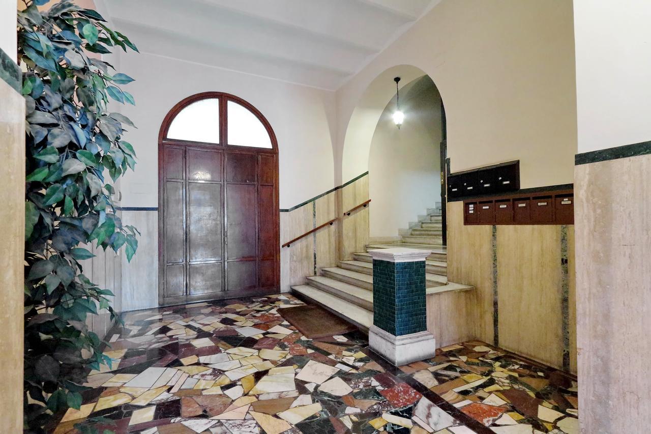 Dolce Casa Colosseo Рим Екстериор снимка